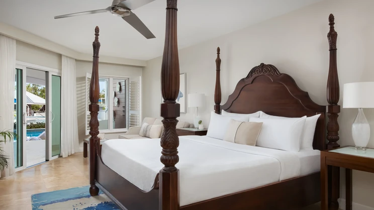 Starlight Beachfront Luxury Room